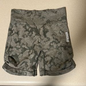 Green camp gym shark shorts